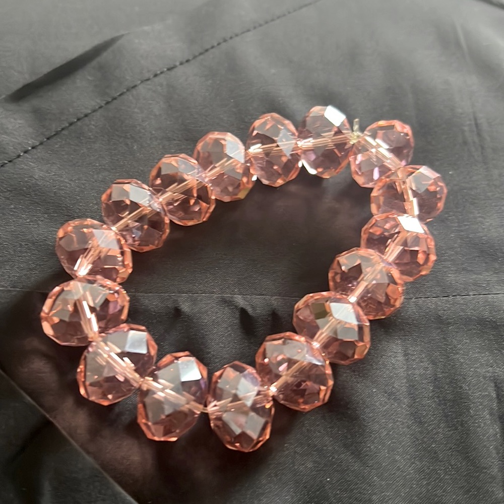 Crystal bracelet with large crystals. Discussion piece